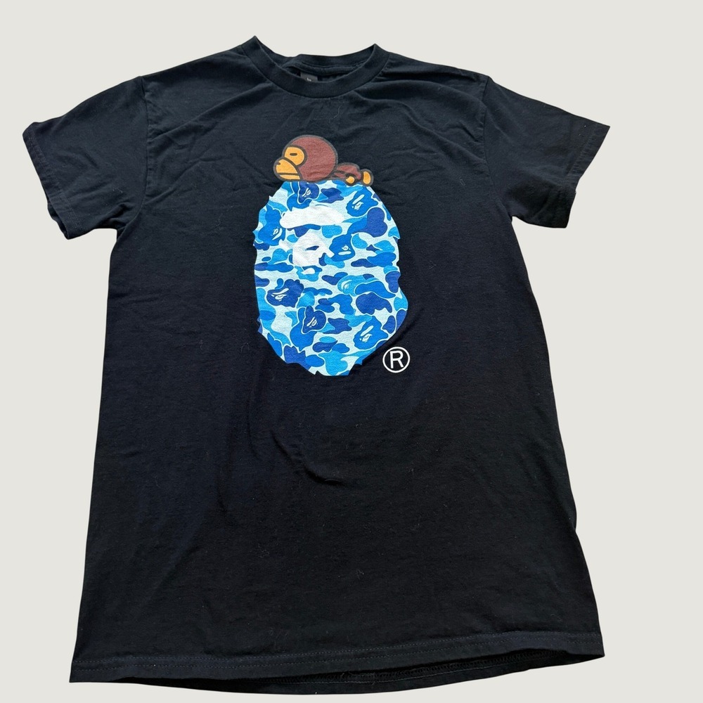 Gildan Boys Youth T-Shirt Black Blue Camo Ape Head Graphic Size Small 0210